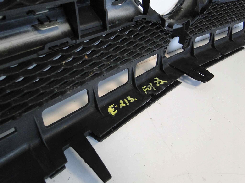 фото №9, Mercedes e w213 213 решітка радіатора решітка радіатора avant amg камера