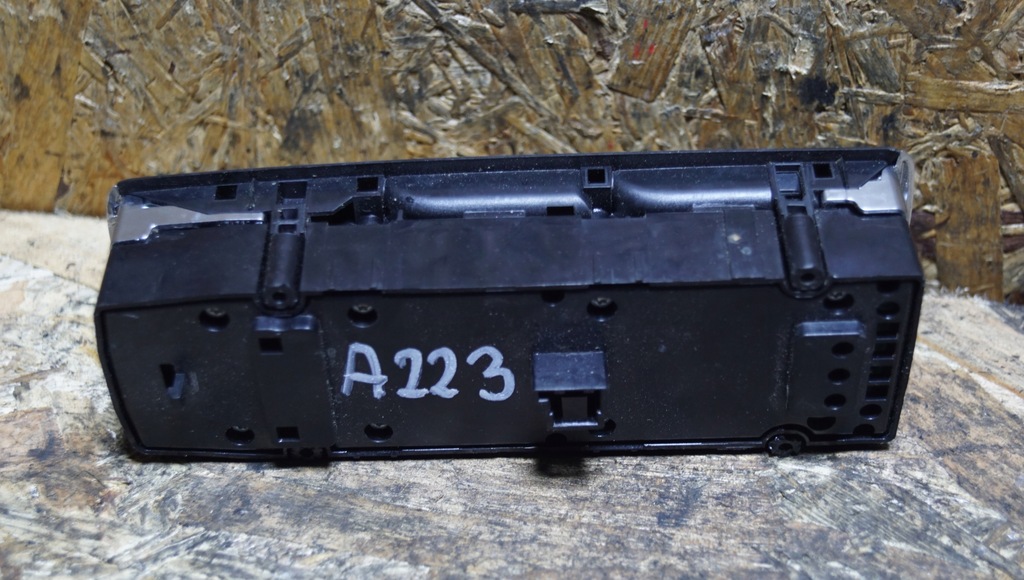 фото №6, Панель перемикач вікон mercedes w204 a2049055302