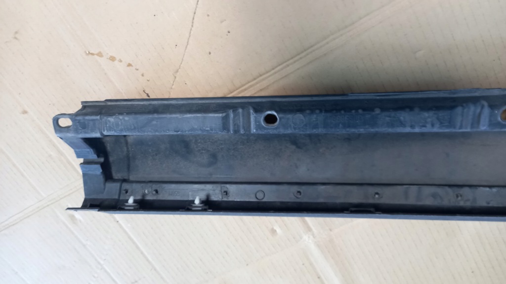 фото №8, Молдинг порог левая 30698364 volvo s60 00-04r