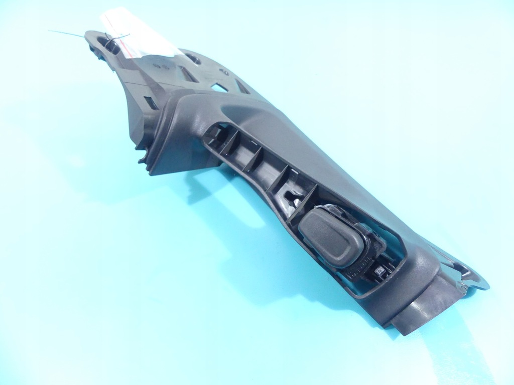 фото №2, Ручка внутренняя задняя правая ford b-max 12-17