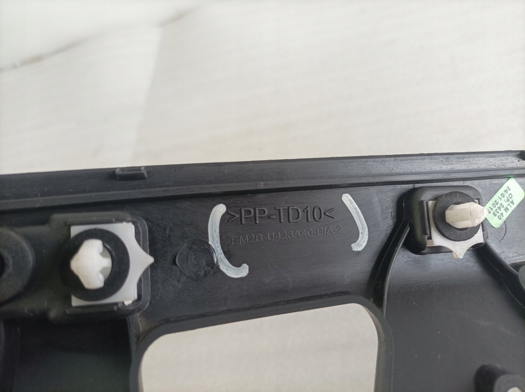 фото №10, Ford galaxy mk4 накладка задний крышки em2b-u423a40