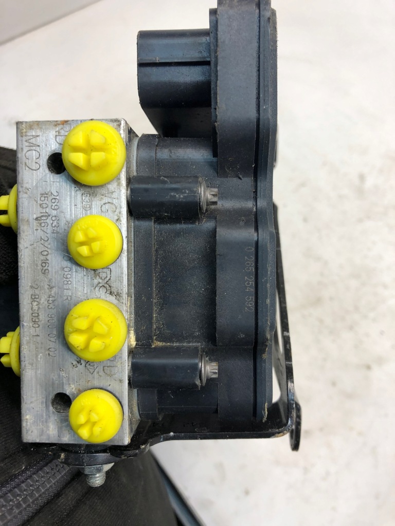 фото №2, Насос abs clio forfour twingo 476600981r