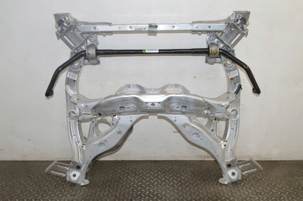 Купить Bmw 5 f10 f11 2016 рама вспомогательная передняя