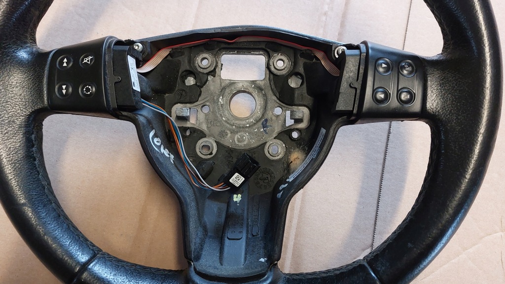 фото №11, Повітропровід шкіра мультифункція 5p0419091c seat leon