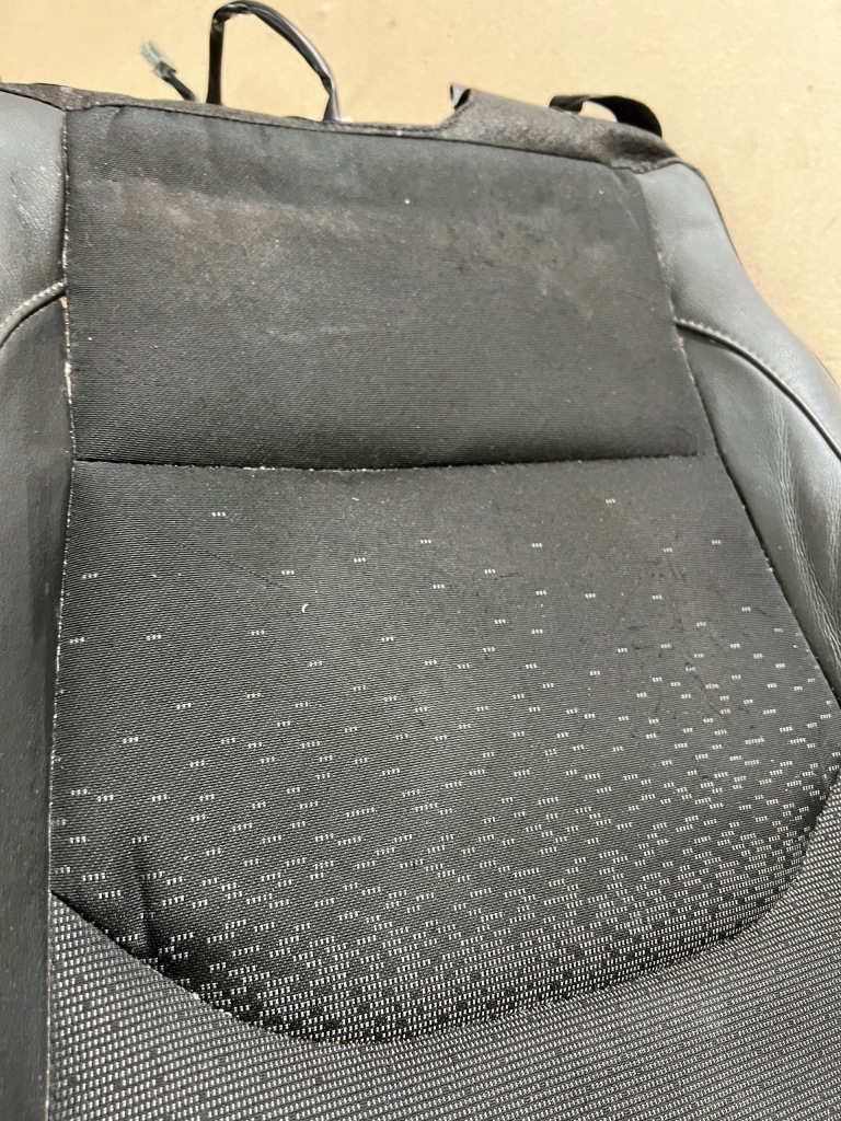 фото №7, Hyundai i30 iii 17- обивка сиденье сиденье водителя левая подогрев