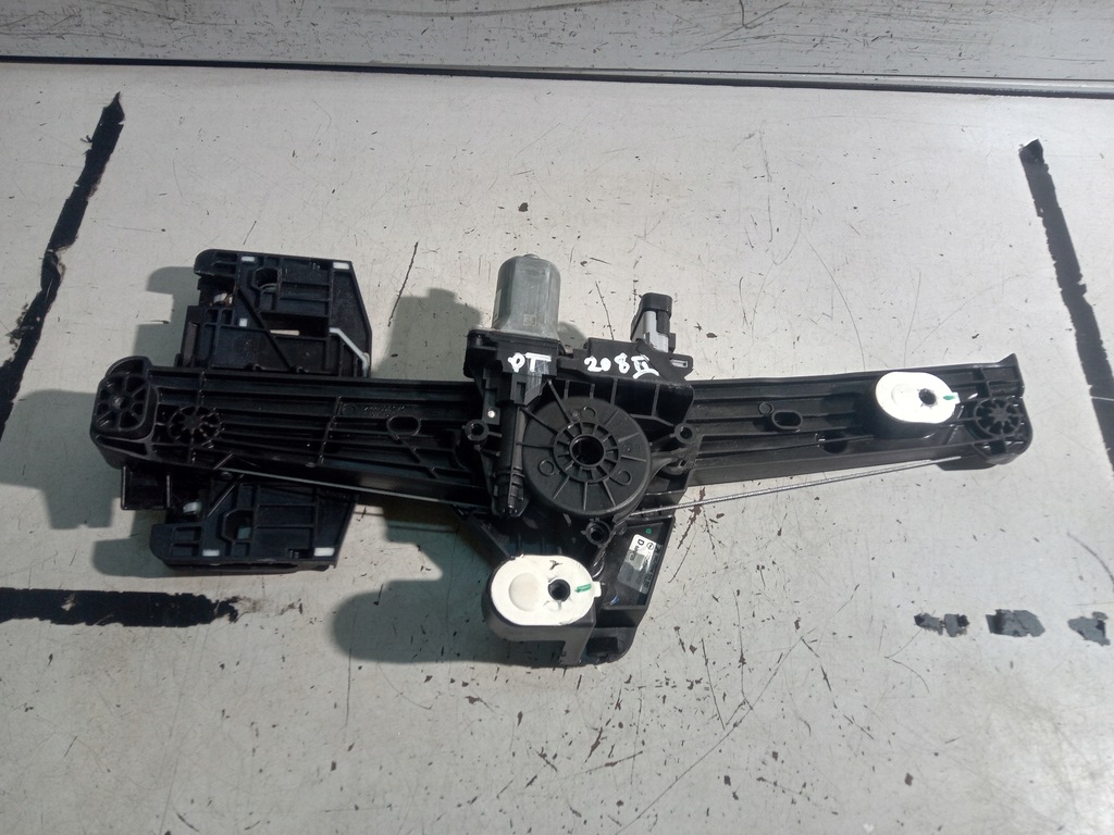 фото №1, Peugeot 208 ii підйомник скло правий задня