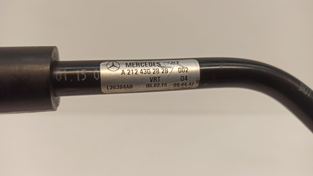 фото №3, Mercedes w212 шланг вакуумa a2124302829