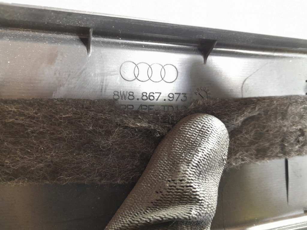фото №8, Audi a5 f5 8w sportback оббивка кришки багажника задня 8w8867973
