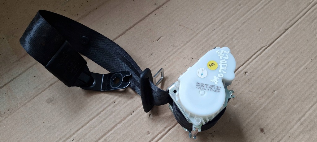 фото №1, Q5 8r pas безпеки середній задня 8r0857807