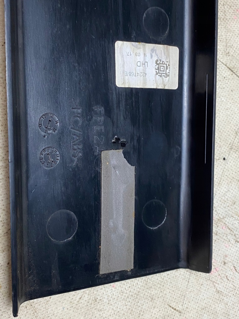 фото №3, Range rover vogue молдинг захисна люк