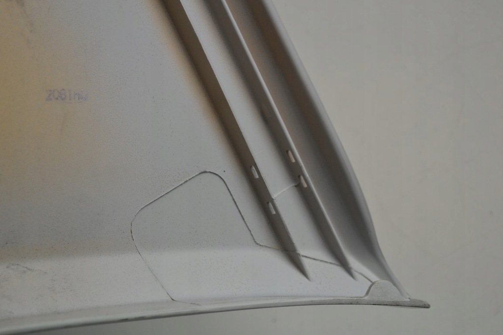 фото №8, Mercedes w201 накладка молдинг бампера задня ліва