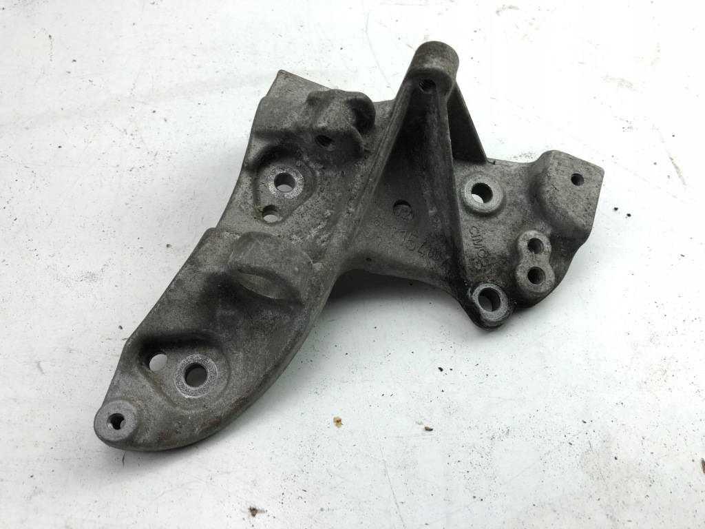 Купить Ford 1.4 tdci кронштейн генератора 64171548