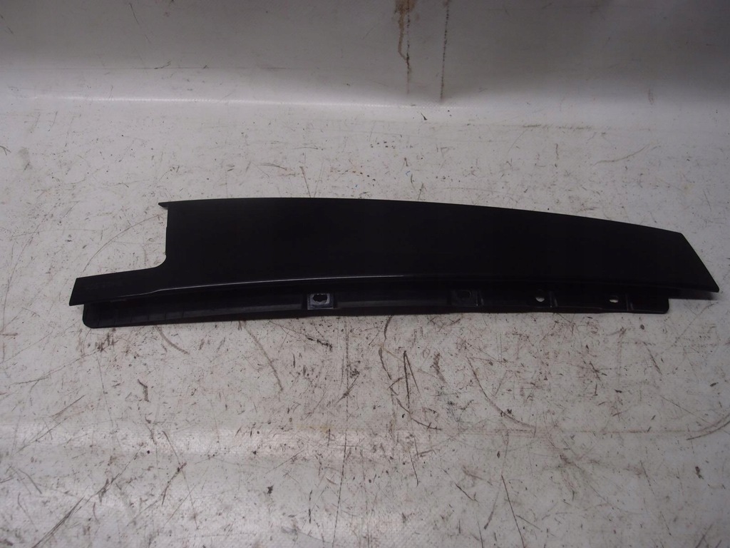 фото №1, Молдинг дверь левый задняя bmw x1 u11 9451601
