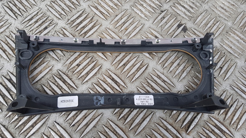 фото №10, Mercedes w203 защита рамка обдув lift