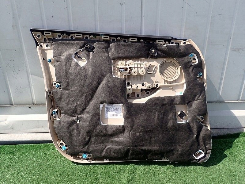 фото №4, Bmw 2 f45 правый обшивка передних дверь