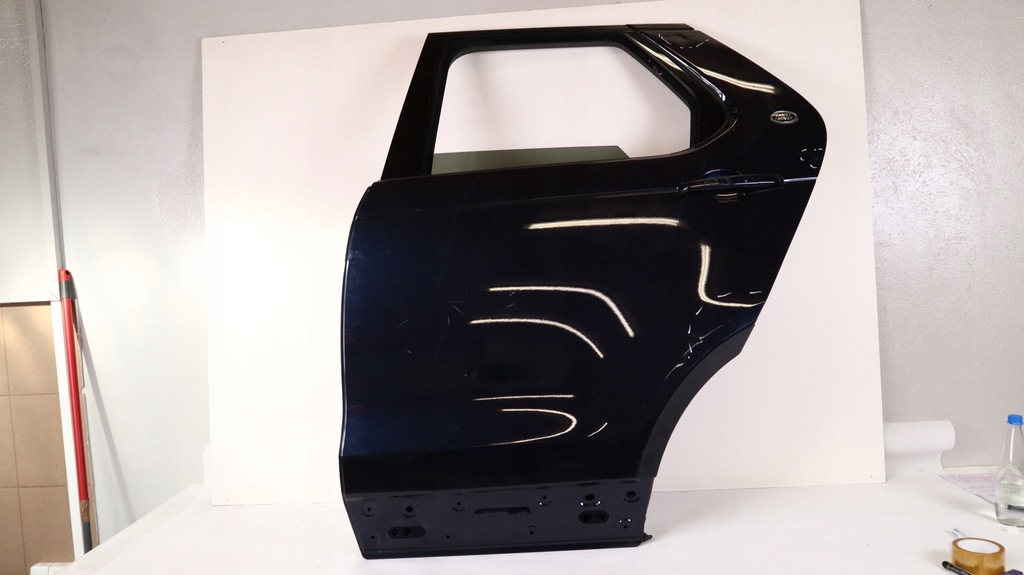 фото №1, Land rover discovery v l462 дверь левая задняя