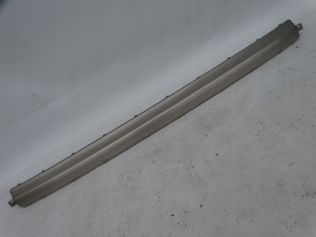 фото №1, Молдинг бампера задня середня mercedes w203 coupe