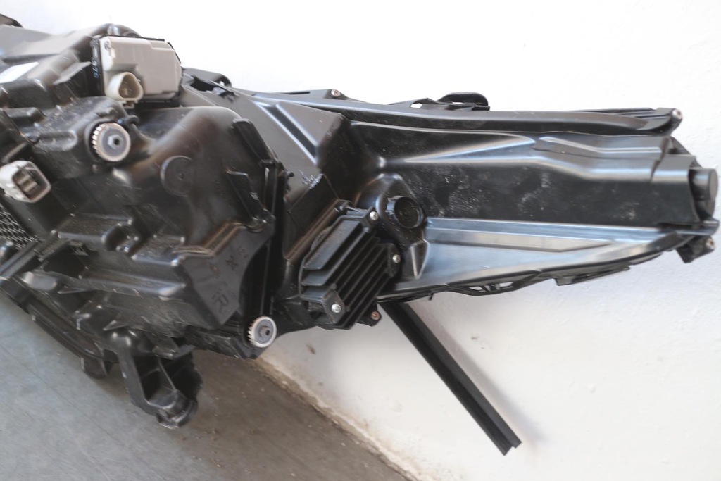 фото №13, Лампа full led правая правый перед toyota highlander iv 2019- 10000-8a06k