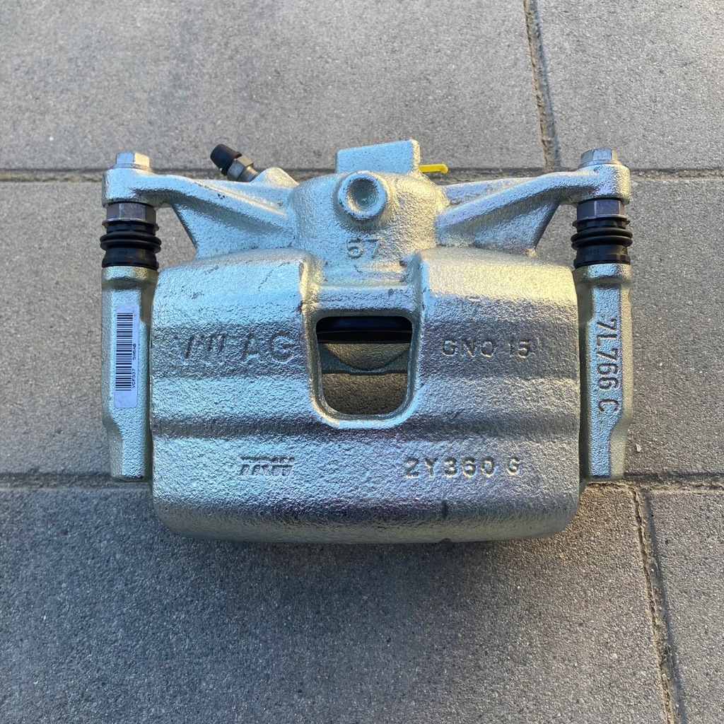 фото №7, Volkswagen golf 8 viii суппорт с jarzmem правый перед nowe оригинальный номер vw