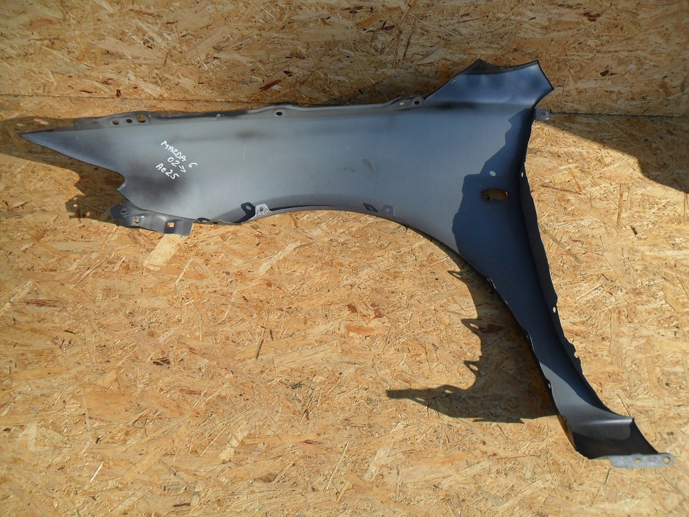 фото №13, Mazda 6 gg/gy 2002- крила правий