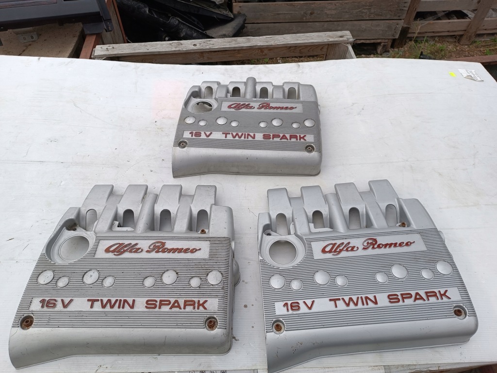 фото №1, Alfa romeo 156 2.0 twin spark крышка двигателя