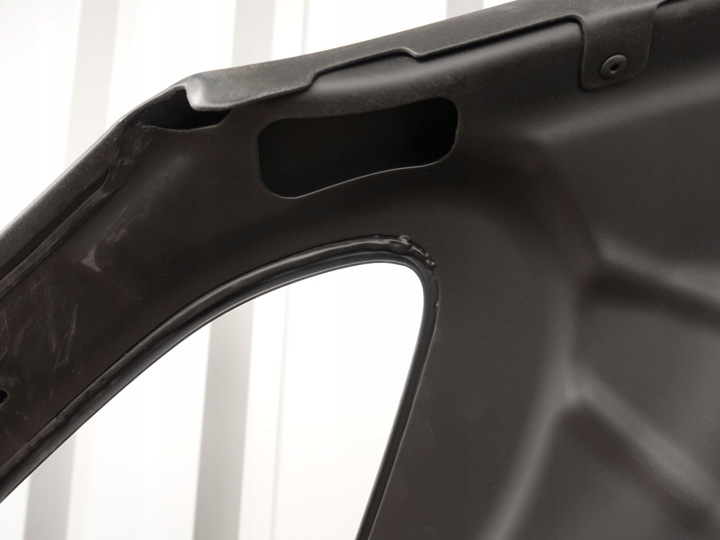 фото №11, Aston martin db11 v12 16- капот крышка перед