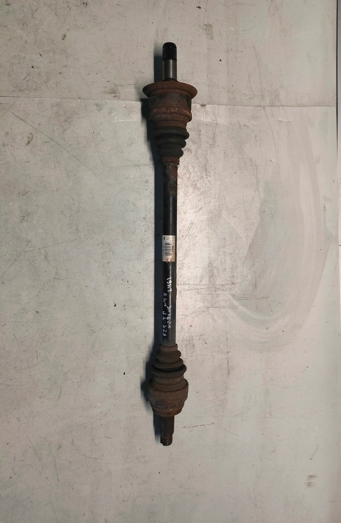 Купити Bmw x3 f25 n47 x-drive привідний вал правий задні 7598042