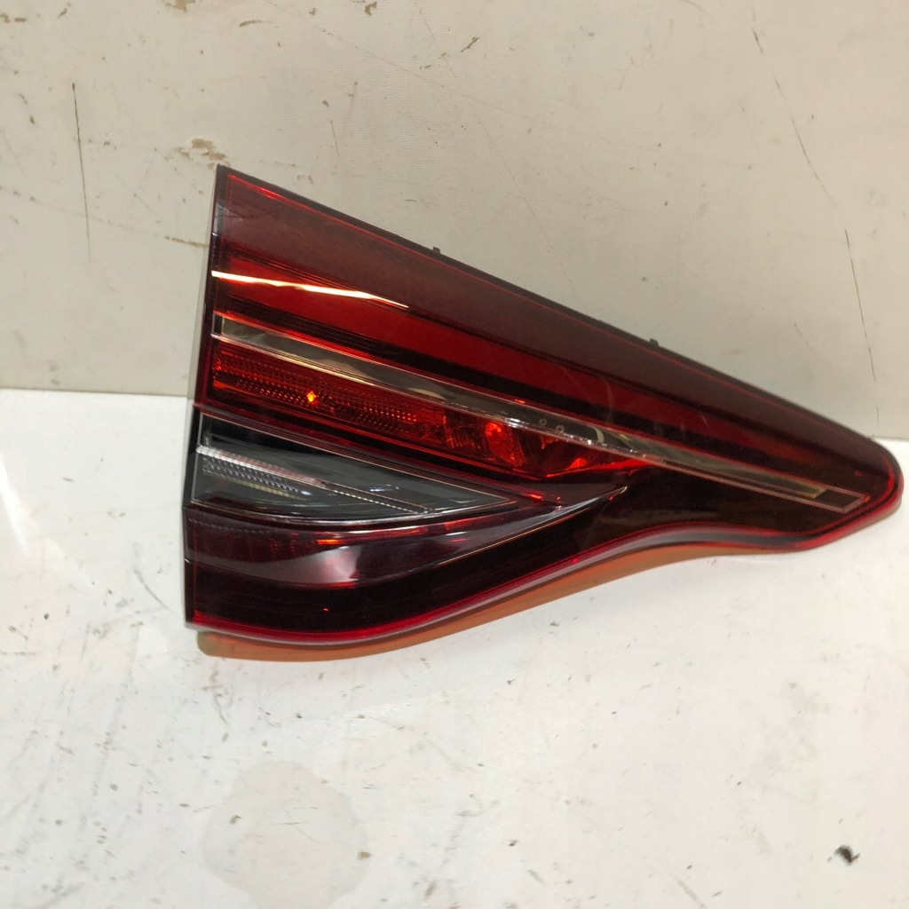 фото №1, Левая лампа задняя задняя led w крышка багажника 265553226r renault clio v