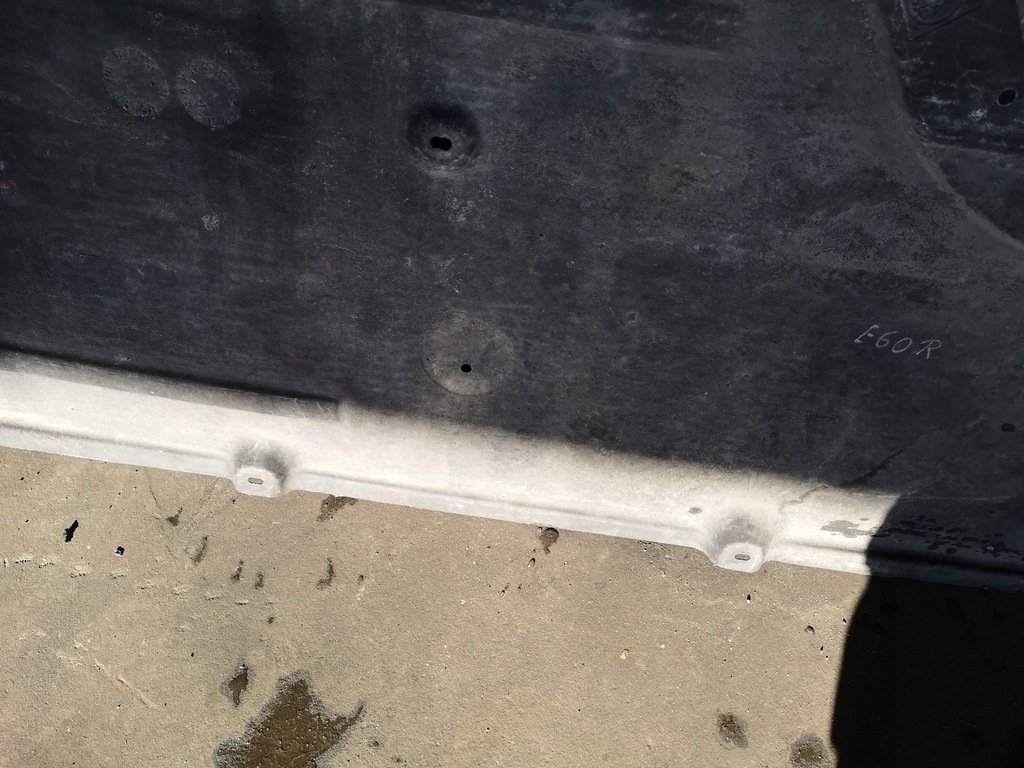 фото №13, Защита подвеска правая bmw 5 e60 74850610