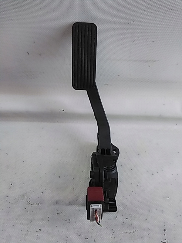 фото №1, A341 astra j потенциометр педаль газа 13252704