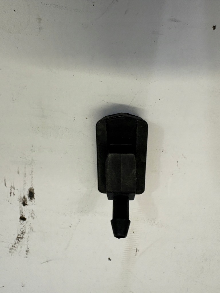 фото №3, Насадка распылителя renault 19 renault оригинальный номер 7700784411