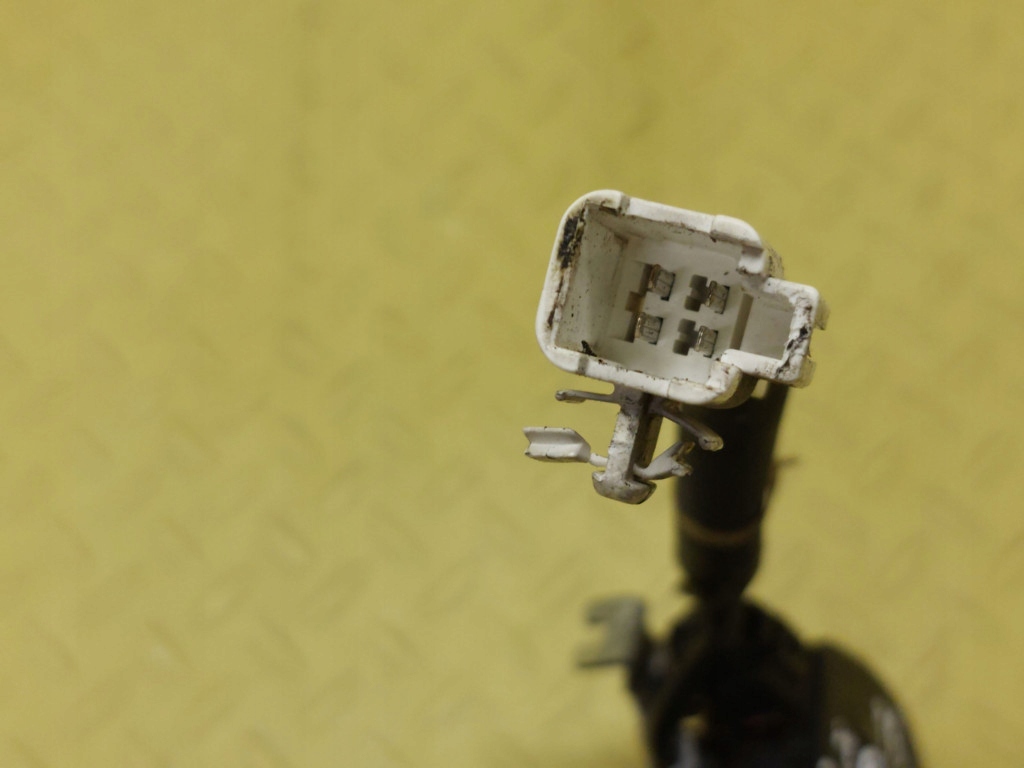 фото №5, Toyota corolla e12 kombi замок крышки задняя s781tbl500