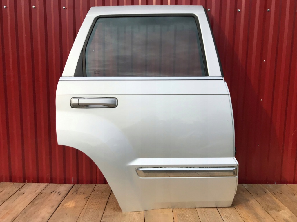 Купить Jeep grand cherokee wk wh дверь ps2 igły w цвет
