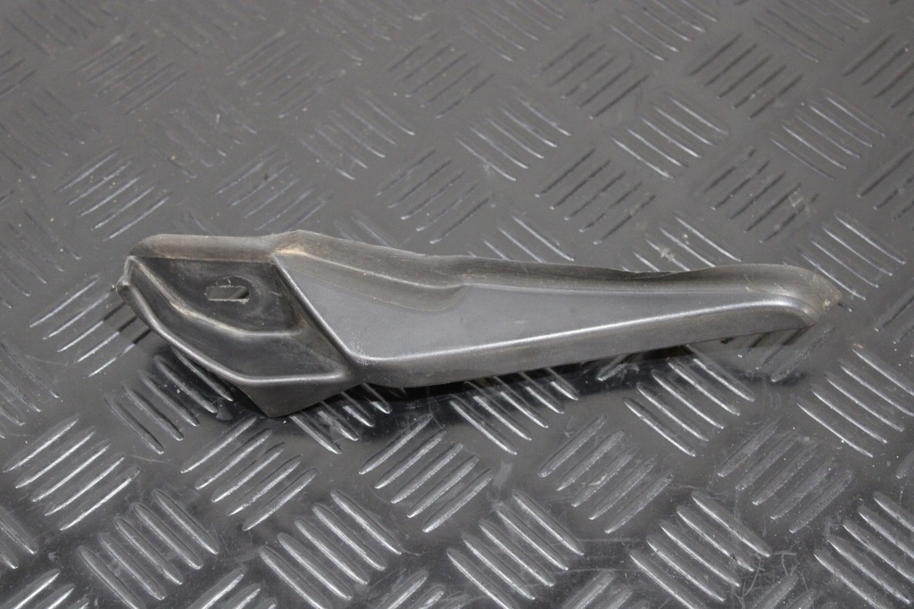 фото №1, Заглушка жабо левая 668630559r renault clio iv 4 lift