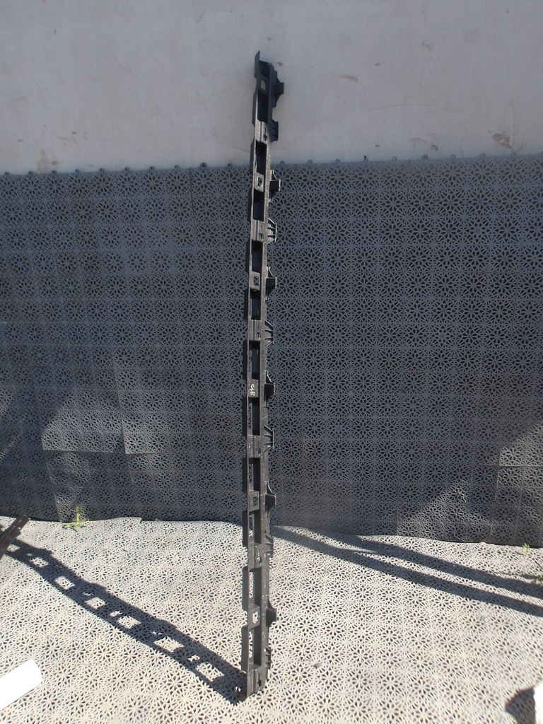 фото №1, Кронштейн накладки порога ліва vw passat b8