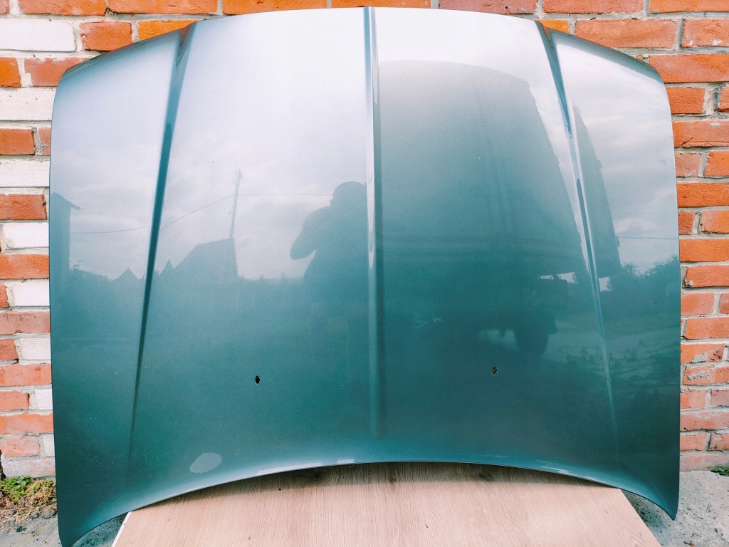 Chrysler 300c 04-10r капот сіра Недорого