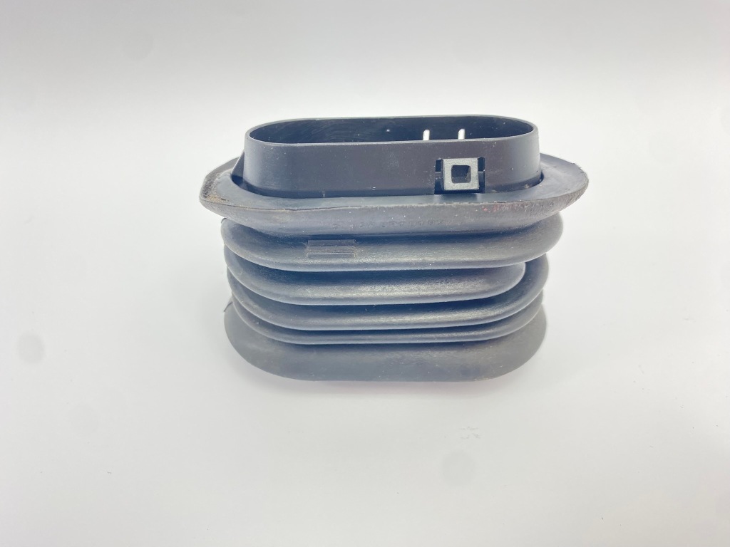 Резиновый элемент защита проводка трубопровод дверь передних правое mercedes w140 1408210197 Киев