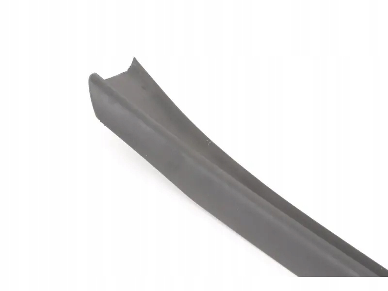 фото №12, Прокладка молдинг стекло перед audi q5 8r0854327a