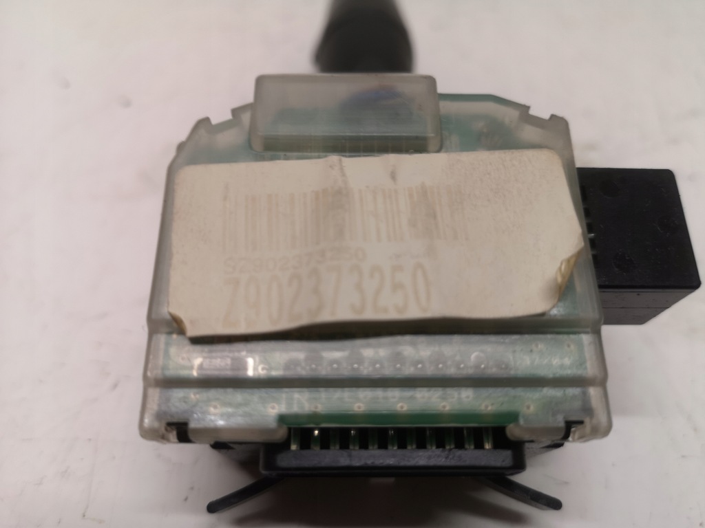 фото №10, Colt 6 vi z30 04- переключатель поворотники