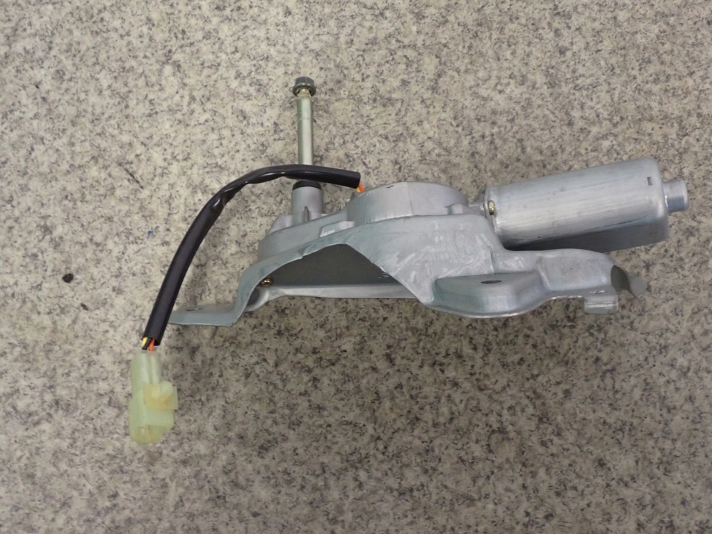 фото №5, Suzuki ignis 00-03 моторчик дворник задняя