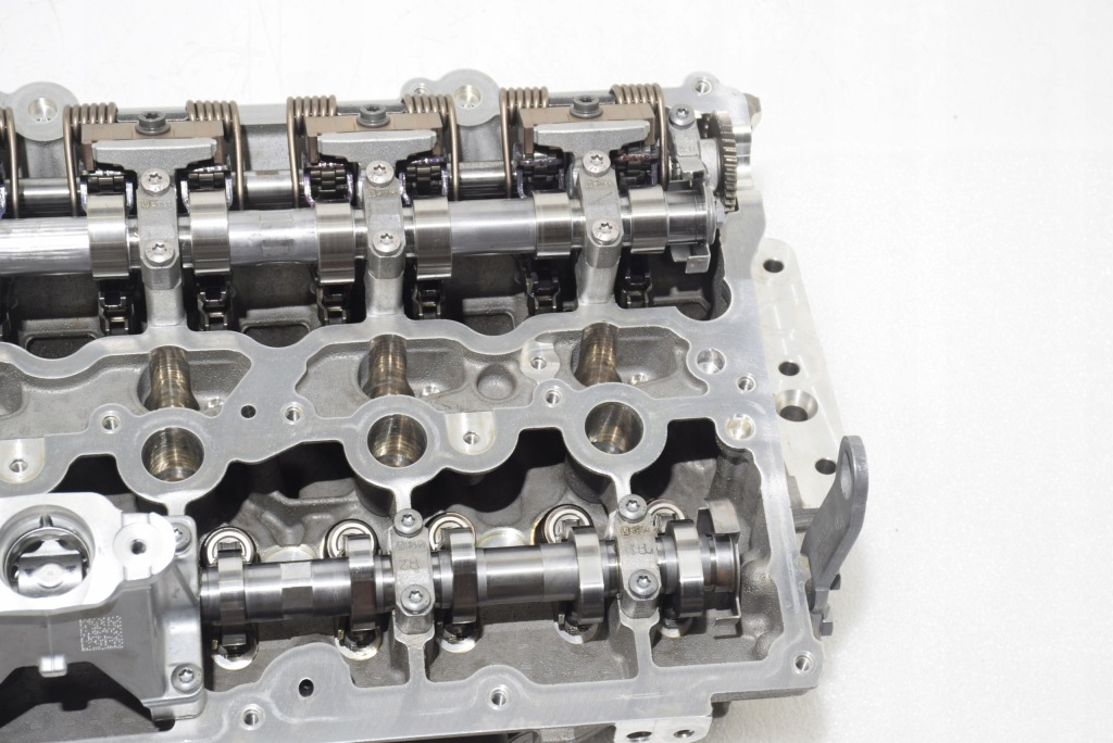 фото №9, Bmw f40 f44 f45 f46 f48 f39 2,0 b48c b48a20a головка вал всмоктуючий випускний