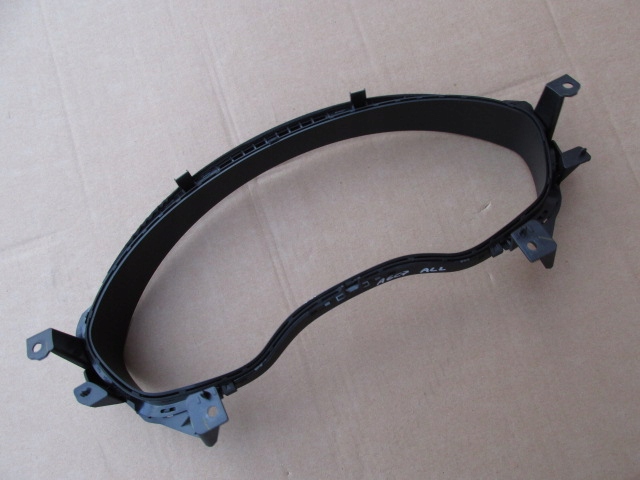 фото №5, Audi a6 c7 allroad рамка захист спідометра