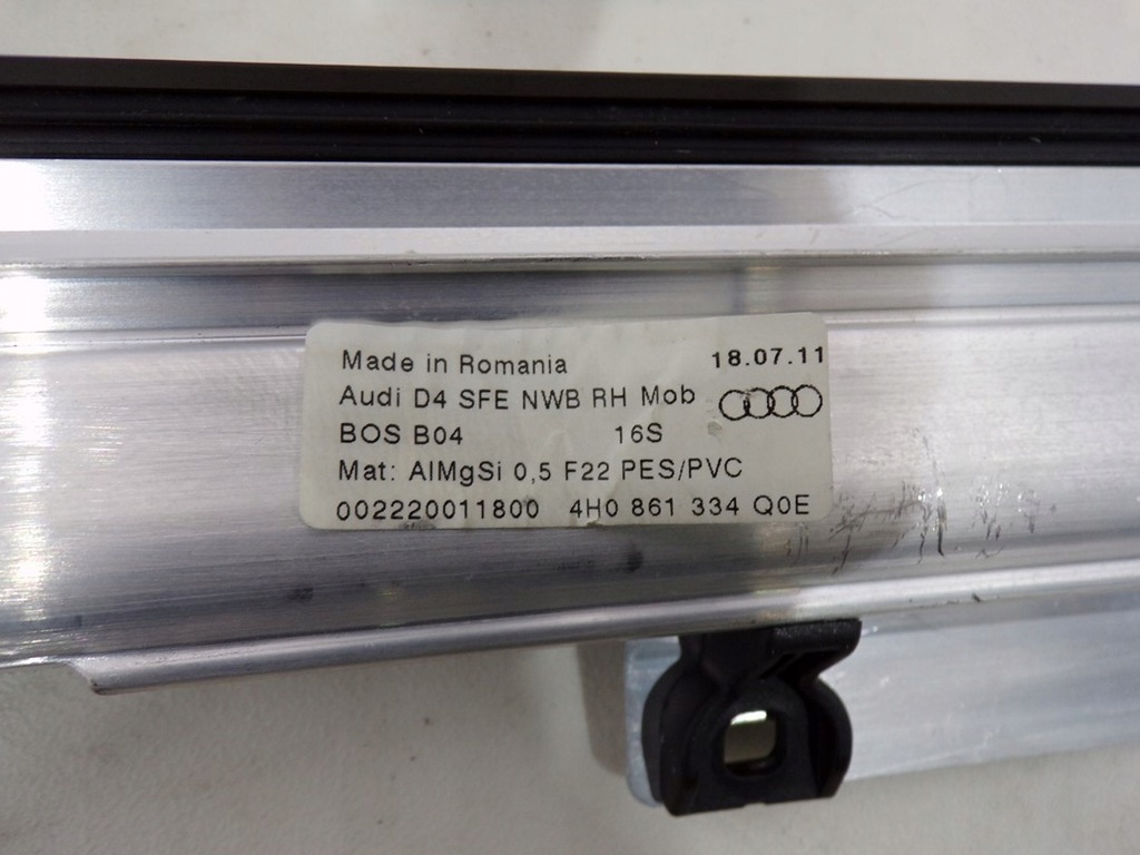 фото №12, 4h0861333 комплект ролета двері q0e audi a8 d4