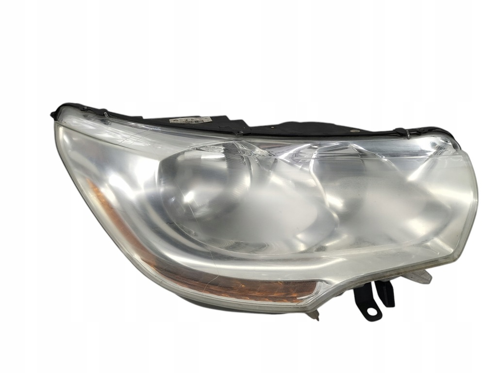 фото №1, Лампа правый перед citroen c4 ii b7 оригинал europa