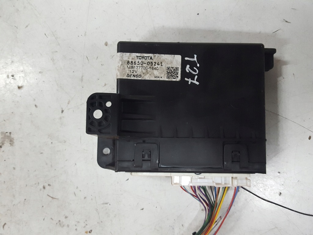 фото №1, Toyota avensis t27 модуль блок керування кондиціонера