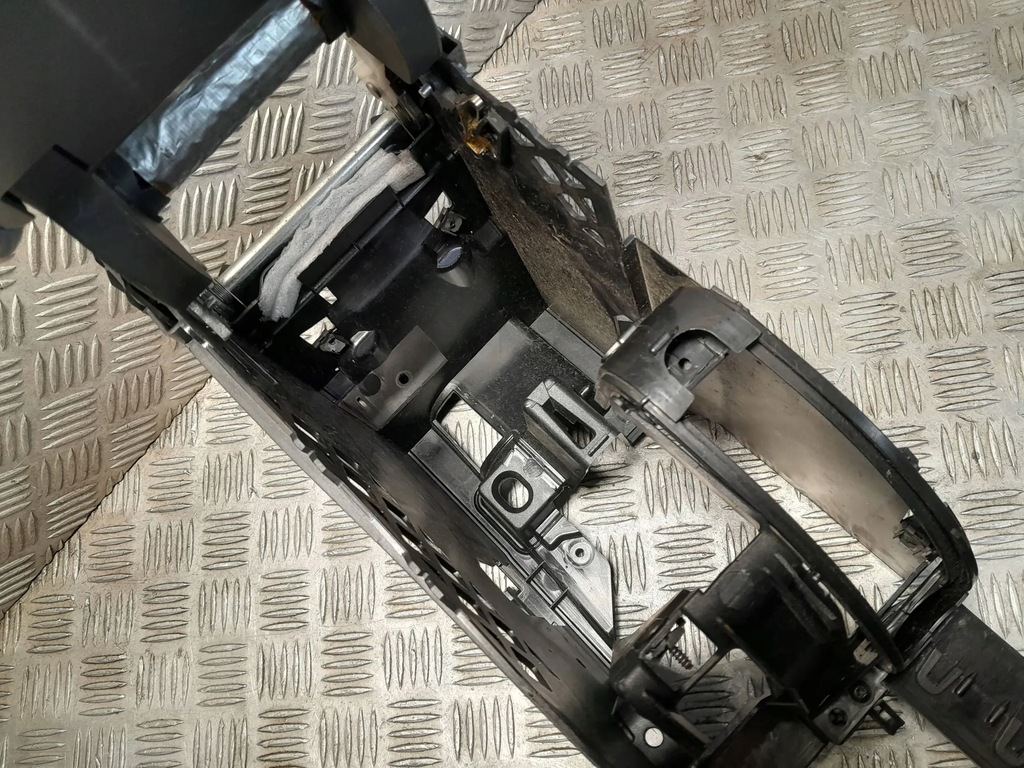 фото №12, Vw golf v подлокотник бардачок 1k5864251b