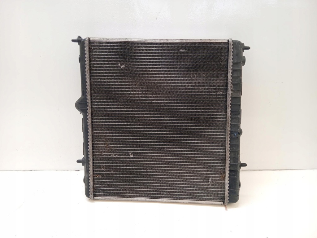 Купити Радіатор води citroen ds5 2.0 hdi