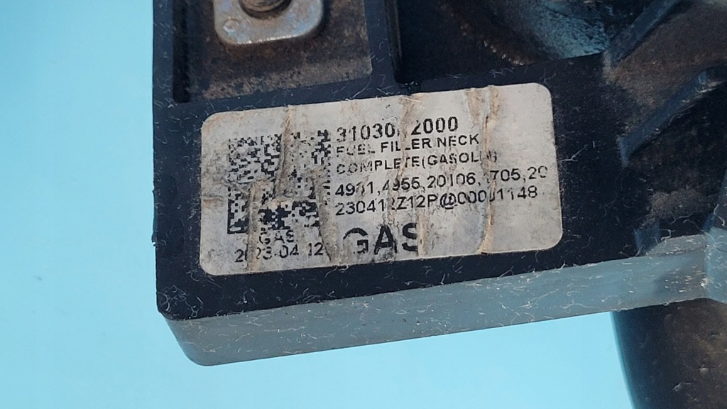 Kia sportage v 23r заливна горловина труба пального 31030-r2000 Доставка