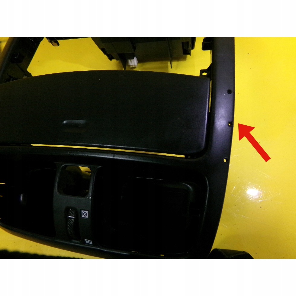 фото №14, Рамка радіо panela mitsubishi space star mr913608 nr36