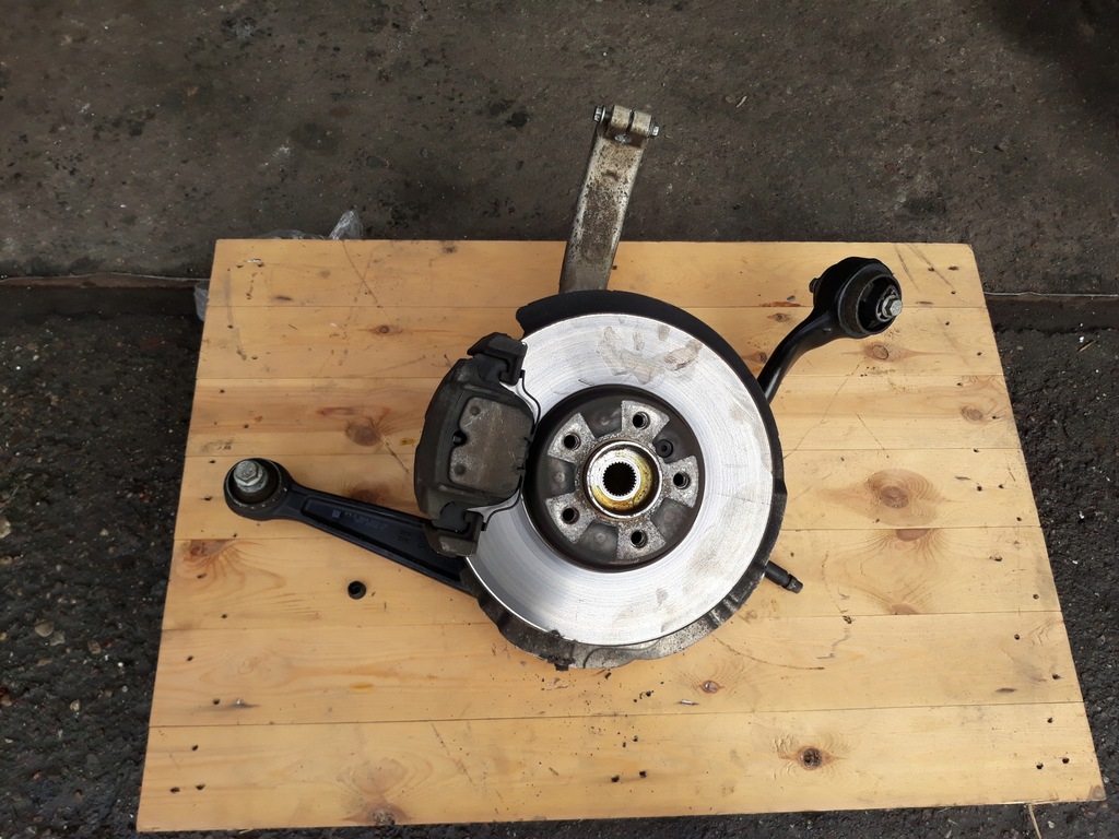 фото №1, Ступиця поворотний кулак перед права bmw f15 f16 x5 x6